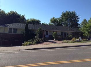 3012 Silver Lake Rd, Saint Anthony, MN 55418