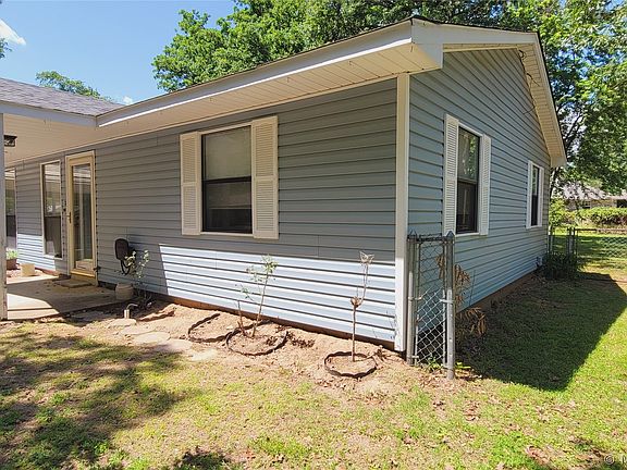 2nd image of 417377 Bridgeport Rd