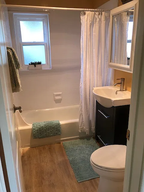 2 bed, 850 sqft, $4,100 — Photo 4