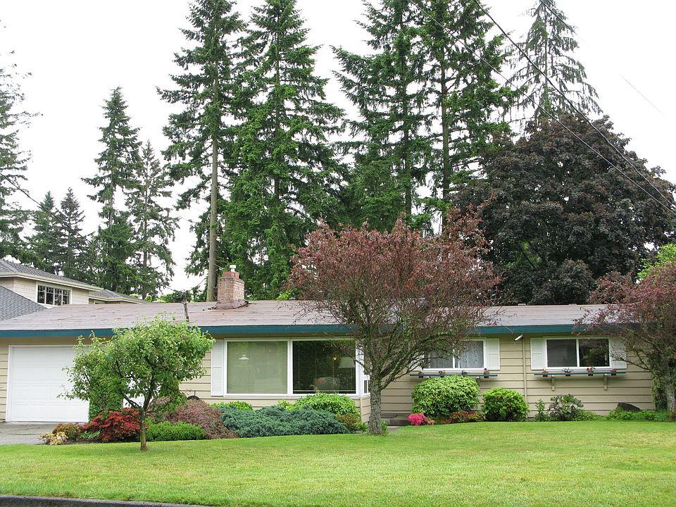1st image of 10615 NE 46th St
