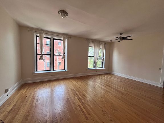 4th image of 2659 W Chicago Ave APT 3R