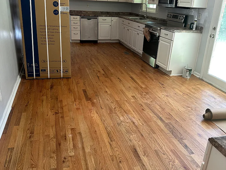 20 Cindy Cir — Photo 2