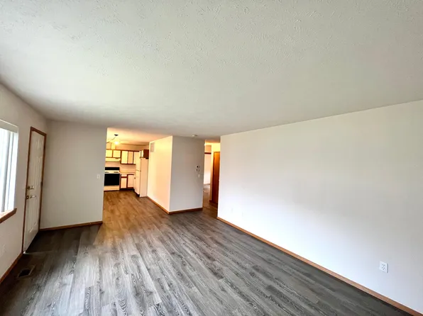 1704 N Cedar St #2, Colfax, WA 99111