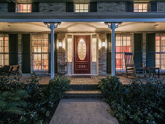 5th image of 7134 Glendora Ave