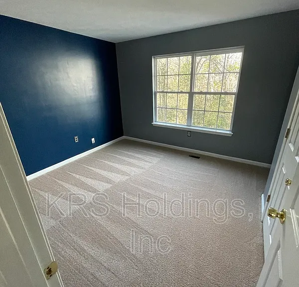 861 Sugarloaf Run — Photo 12