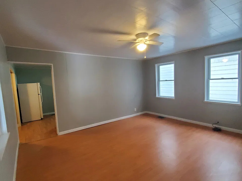 308 N Madison St #1
