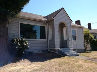 7334 NE Halsey St, Portland, OR 97213