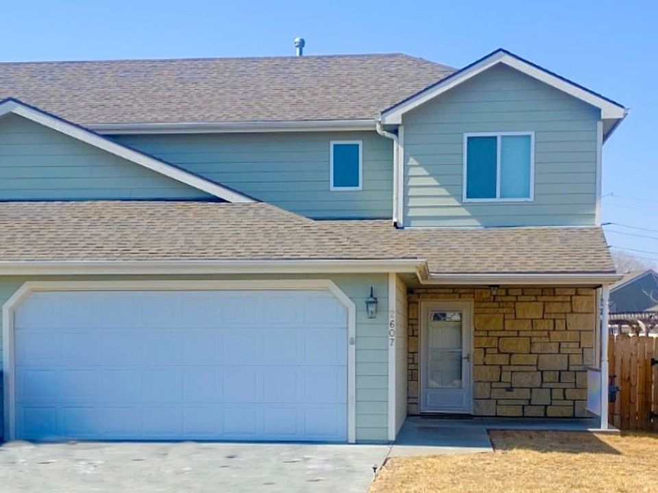 1st image of 2607 Blueline Cir