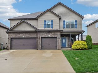 1328 Winterset Dr, Clarksville, TN 37040