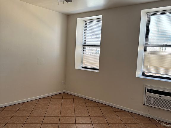 5th image of 2548 S Homan Ave APT 16