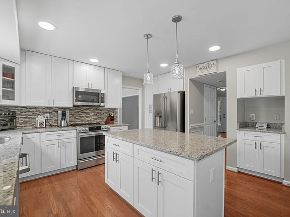3rd image of 6509 Harvest Mill Ct
