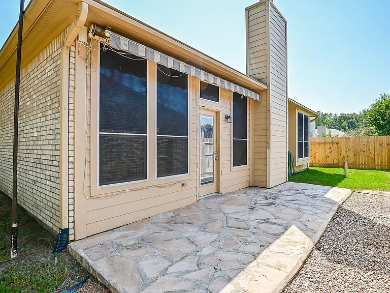 719 Levi Bnd — Photo 30