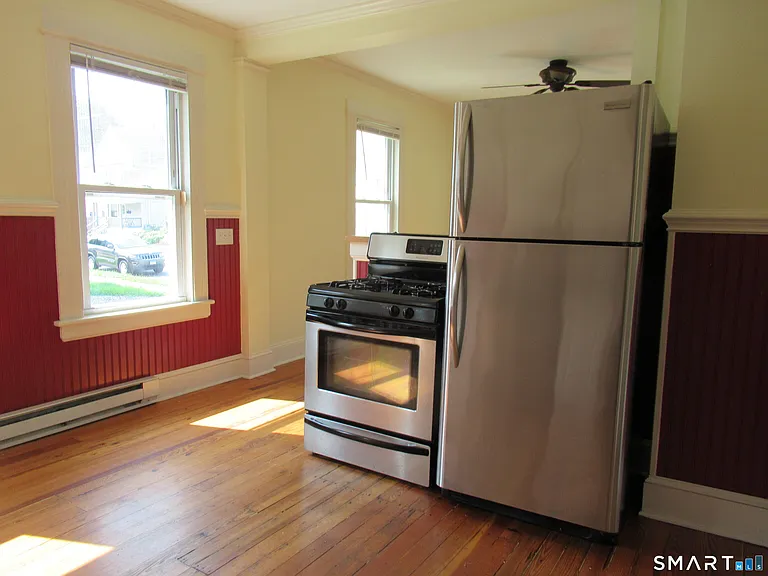 112 Bennett St #1 — Photo 10