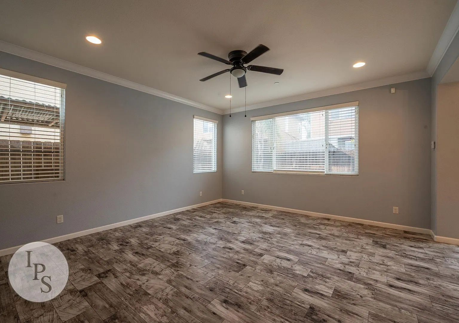 Fresno Eastside Home, 4BR/2.5BA, Built 2013 with attached two car garage — Photo 3