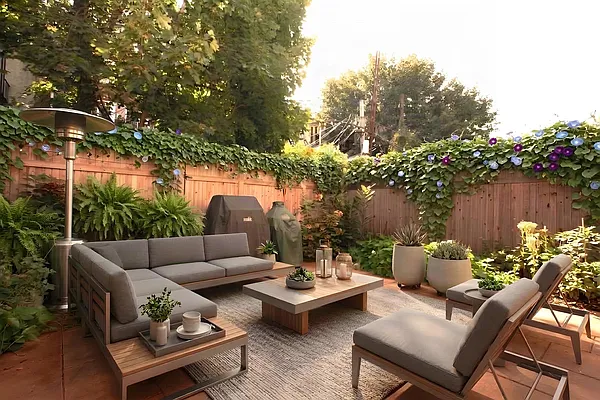 Outdoor, photo 1