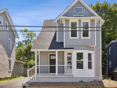 215 Grand Ave, Hackettstown, NJ, 07840