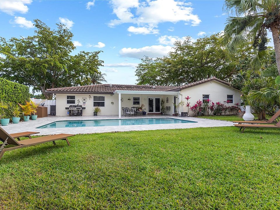 1st image of 8433 NW 27th Drive