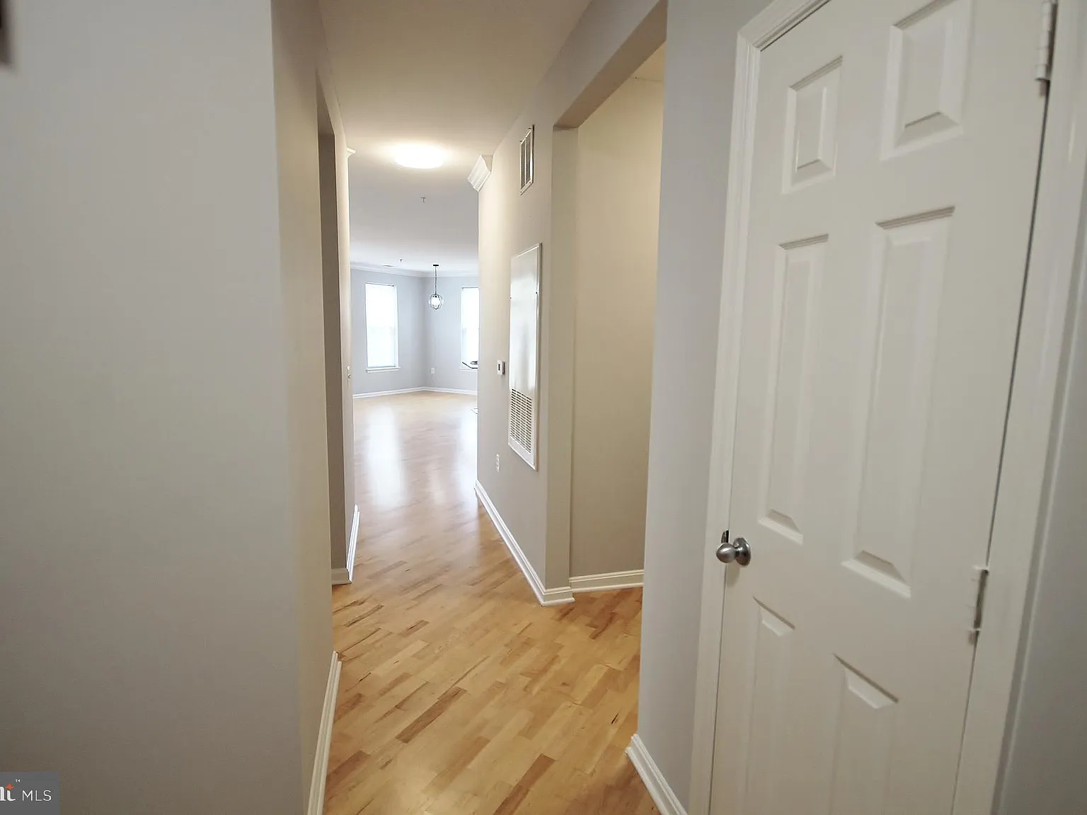 2 bed, 1257 sqft, $2,750 — Photo 3