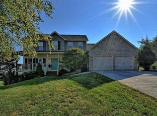 4114 Wolfe Rdg, Johnson City, TN 37601