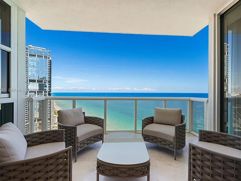 18201 Collins Ave #4606 — Photo 26