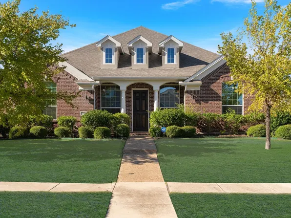 2901 Regents Park Ln, Garland, TX 75043
