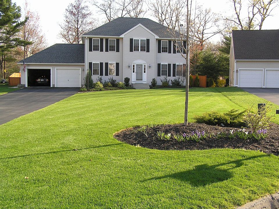 Front View - Spring 2006