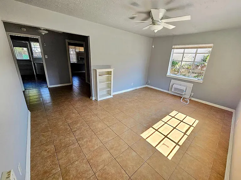 1616 W Alabama St #1 — Photo 4
