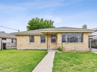 2338 Corinne Dr, Chalmette, LA 70043