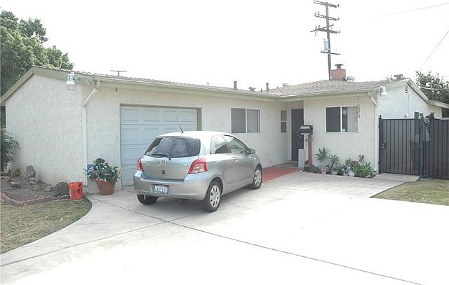 2nd image of 16534 Inyo St