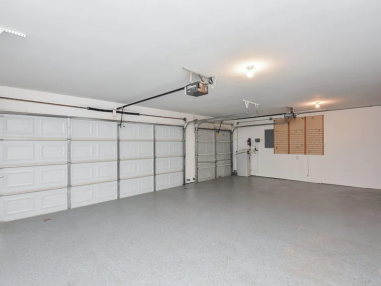 21010 Kelliwood Park Ln — Photo 39