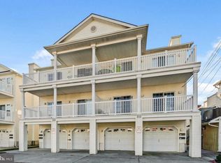 202 E Garfield Ave #100, Wildwood, NJ 08260