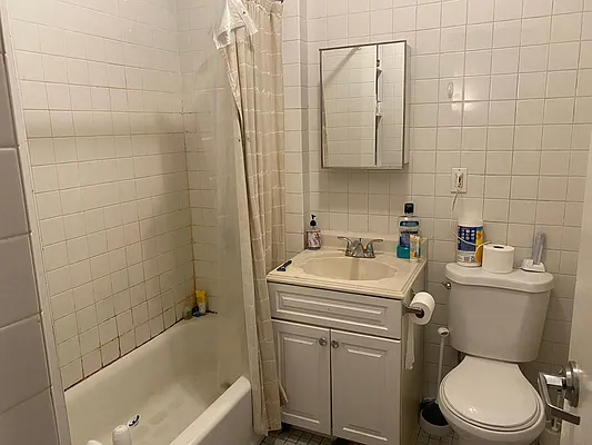 Rented by ONE Manhattan Real Estate | media 16