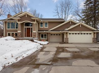 18105 24th Ave N, Plymouth, MN 55447