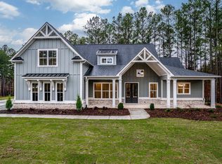 2874 Club Dr, Greensboro, GA