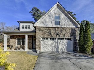 4001 Sovereign Dr, Buford, GA 30519