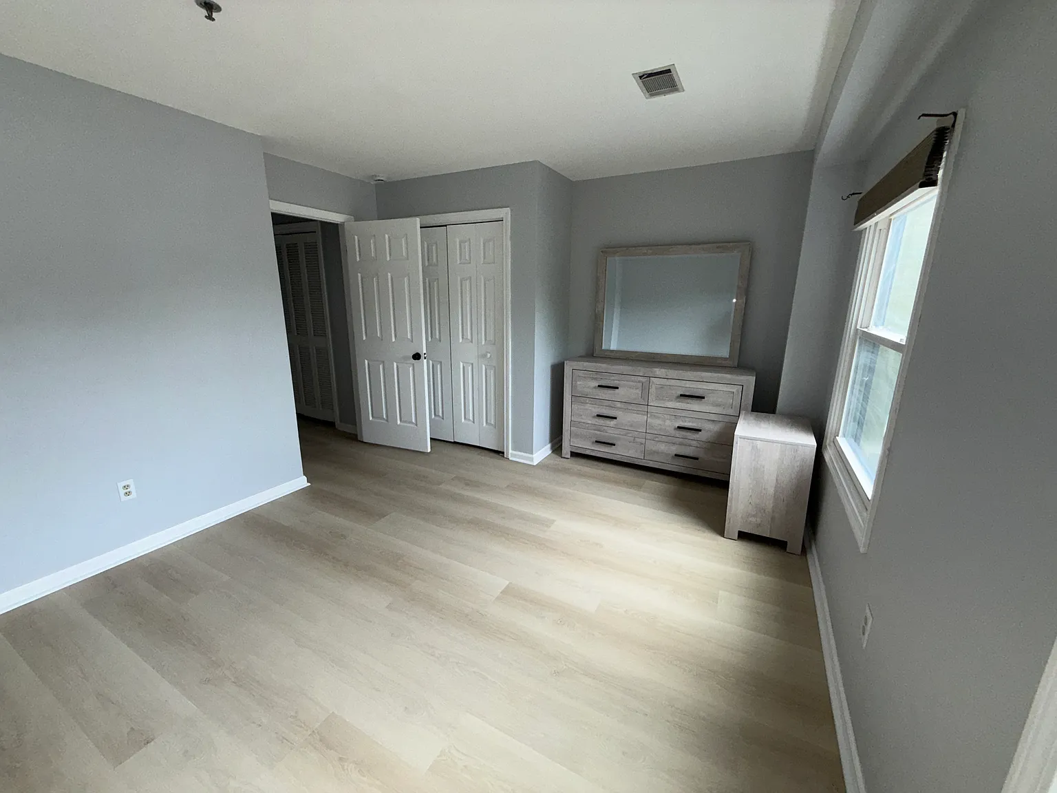 2 bed, 1.5 bath, 1096 sqft, $1,950 — Photo 4