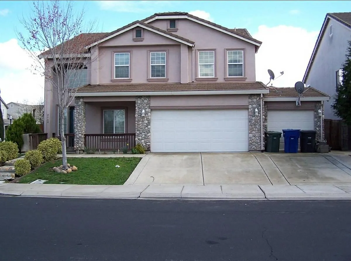2900 Muttonbird Way photo 1