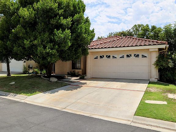 3rd image of 14605 Casitas Canyon Rd