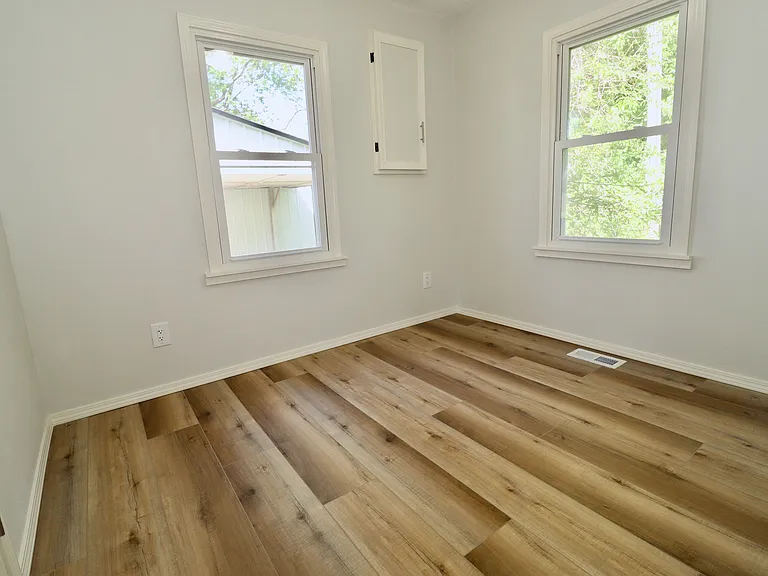 508 Texas Ave — Photo 10