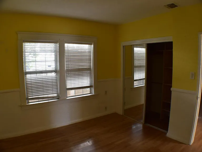 127 Orange Ave — Photo 16