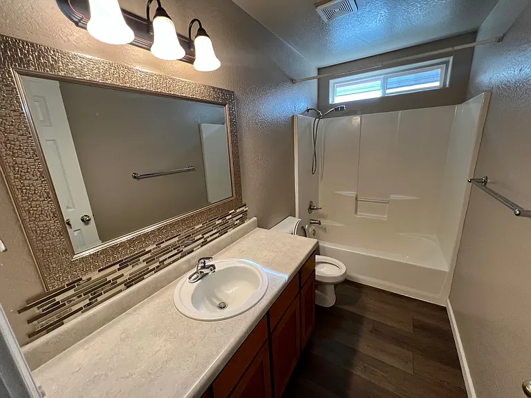 2635 Parkwood Village Ln — Photo 19