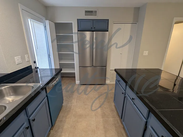 921 W University Dr #1107 — Photo 16