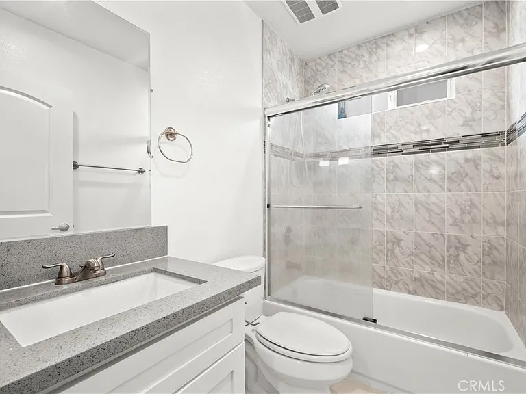 4812 Saturn St — Photo 9