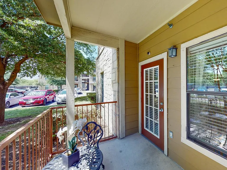 Brynwood Apartments — Photo 88