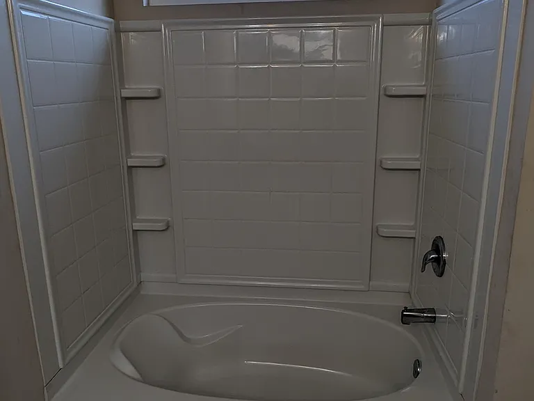 1318 Evergreen Trl — Photo 13