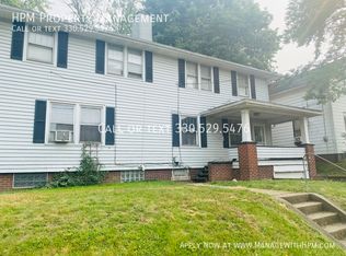 1304 10th St NW #2, Canton, OH 44703