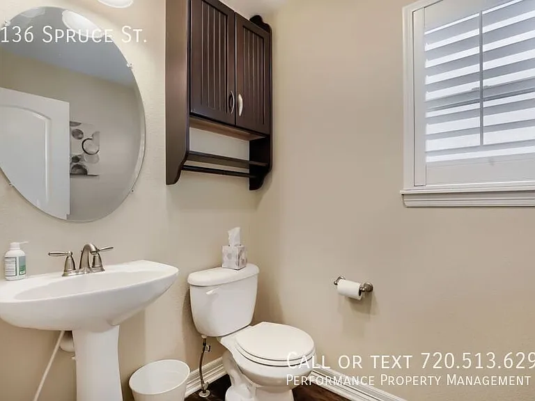 2136 Spruce St — Photo 12