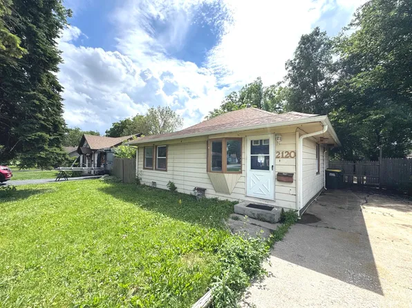 2120 Emerson Ave, Melrose Park, IL 60164