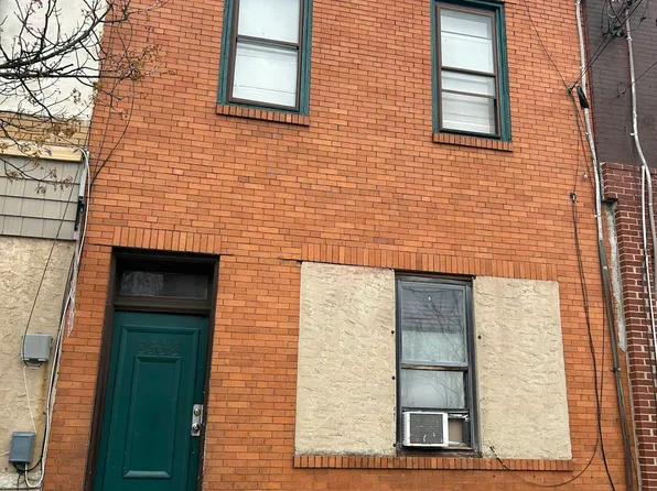 2538 Amber St, Philadelphia, PA