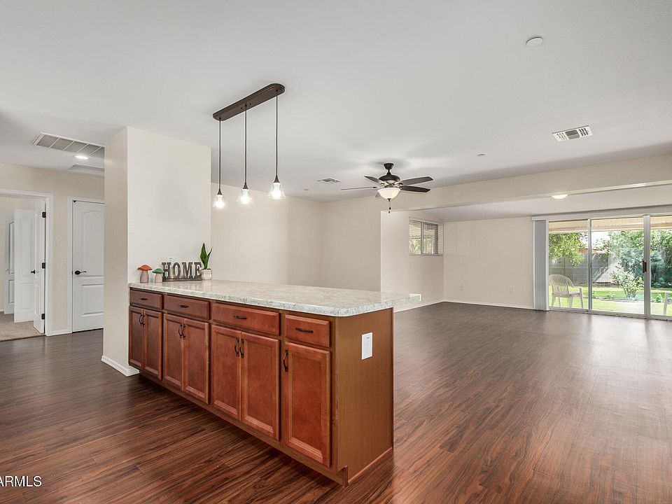 1st image of 10535 W CLAIR Drive
